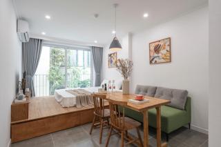 MASTERISE Building in Heart of Center-Rooftop-Pool-Late Checkout - Hanoi - 3