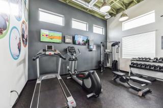 2 Bed 1 Bath Quiet Apartment Central Location in Phoenix - Phoenix - 8