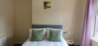 Lovely House in Stoke - Stoke on Trent - 9