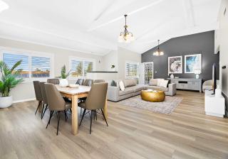 Shellharbour Poolside Escape - Shellharbour - 9