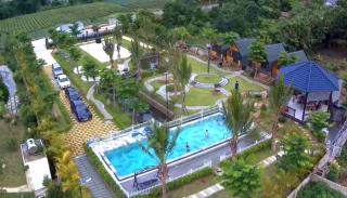 Yellow Homestay - - 9