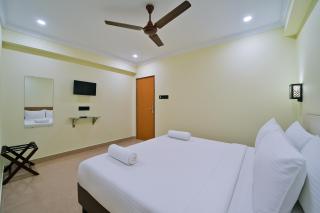 W2G Beach Front Stay - Calangute - 6