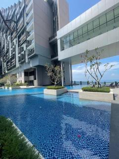 Imperio Residences and Mall - - 5