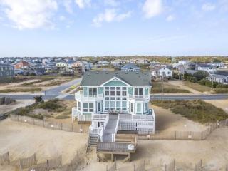4000 Fragile Magic Oceanfront Hot Tub - Kitty Hawk - 7