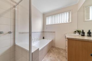 Rosebud Family Retreat - 2