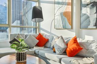 Stylish 2 Bedroom Apartment with Marina View & Balcony, Dubai Marina - 8