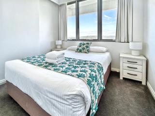 Majorca Isle Beachside Resort - Maroochydore - 2