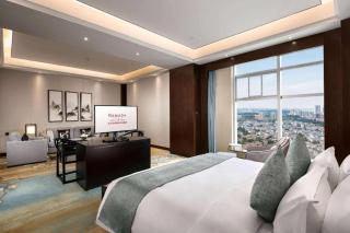 Ramada by Wyndham Wuhan Dongxihu - 1