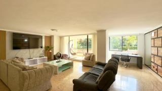 4br 240 M Pool Next To El Tesoro Mall - Medellín - 8