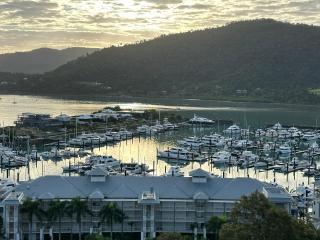 Island Views - Airlie Beach - 9