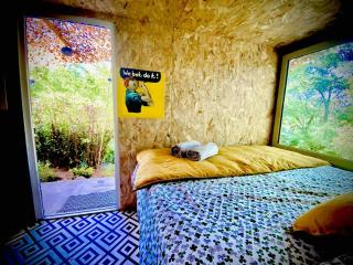 Modern Container In Saint-Jean-Du-Gard - 6