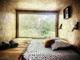 Modern Container In Saint-Jean-Du-Gard - 2