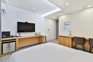 Sloth Hotel Busan Seomyeon - 0