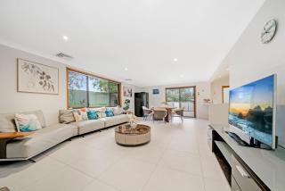 Sunny Pool Access Home for Family - - 0