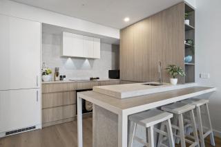 Charming 1-Bed with Rooftop Access & Parking - 7