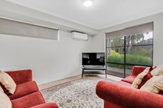 The Aurora A Comfortable Family Getaway - Geographe - 1