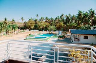 La Corona Resort & Restobar - Bolinao - 1