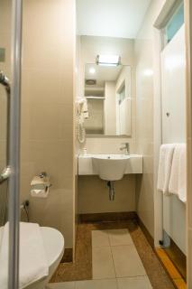 Tune Hotel - Danga Bay Johor - Johor Bahru - 4