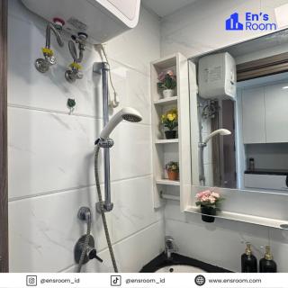 Apartement Sky House BSD By Ensroom - Samporo - 0