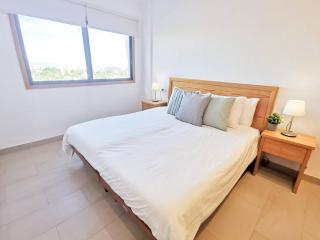 Iguazu 403 Yumbo Stunning View By Pride Holiday Rentals - Playa del Inglés - 3