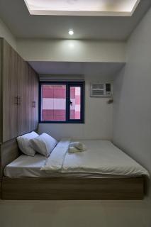 Staycation Near US Embassy - Manila - 3