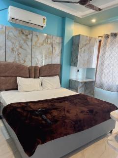 Hotel Smart Inn - 4