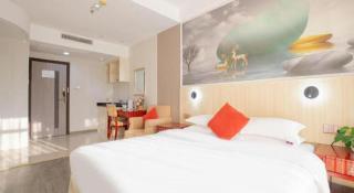 Silver Art Hotel - Zhuhai - 1