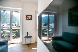 ComoLakeSuite - 0