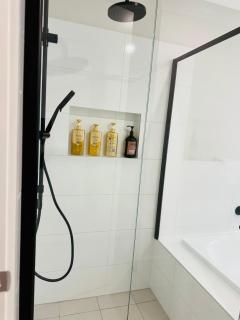 Huntlee Haven Luxe - - 1