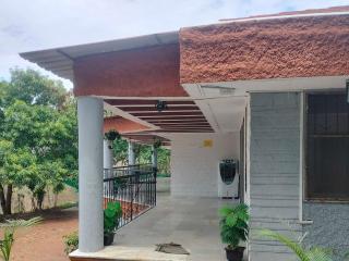 Hotel O The Moonwyn Suites - Karjat - 4