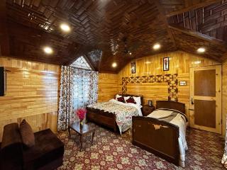 Houseboat Trambak - Srinagar - 9
