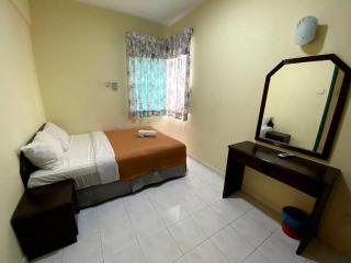 HIG Homestay Apartment - Kuah - 8