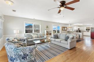 7041 Toes in the Sand Oceanfront Dog Friendly - Nags Head - 2