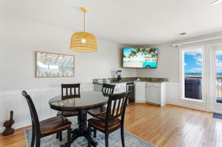 7041 Toes in the Sand Oceanfront Dog Friendly - Nags Head - 1