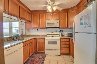 AV2D By the Sea Oceanfront Community Pool - Nags Head - 1