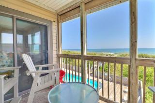 AV2D By the Sea Oceanfront Community Pool - Nags Head - 0