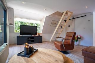 Forest Cottage with Jacuzzi - Lanaken - 6