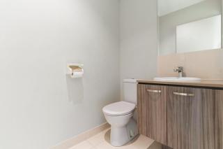 Spacious Point Cook Retreat & Free Parking - Point Cook - 8