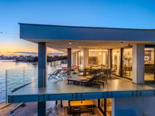 Penthouse Jimmys Beach Privlaka, Wahnsinns Blick und beheiztem Pool - Privlaka - 9
