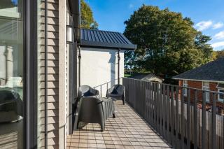 Modern living at its finest - Dunedin - 9