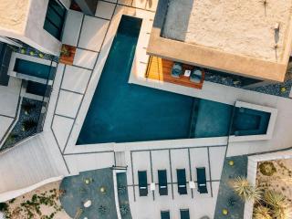 Gatsby by Fieldtrip 5 Bd Modern Luxury with Infinity Pool Game Room - Yucca Valley - 9