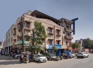 Hotel Prithvi Palace Near RDC & Santosh Hospital - Ghaziabad - 5