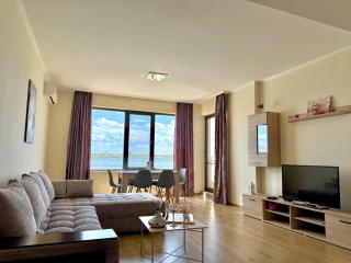 Cosher Gardenia Palace Apt 6 - Pomorie - 0