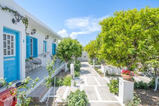Perivoli 2-Chora(5min away from the center by car) - Agkidia - 3