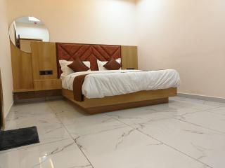 Hotel Stay Zone - Jāmb - 9