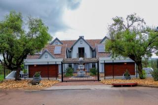 156 Euphoria, 6-bedroom villa - Naboomspruit - 0