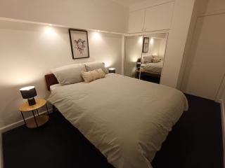 Cute, Cozy and Central Apt 2 - Melbourne - 1