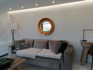 The Lop Athens Holidays Luxury Suites - Athene - 7