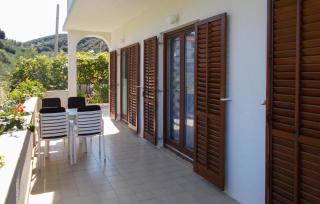 Amazing Apartment In Supetarska Draga - Supetarska Draga - 6