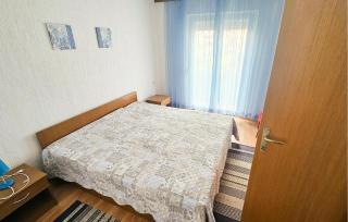 Lovely Apartment In Supetarska Draga - Supetarska Draga - 6